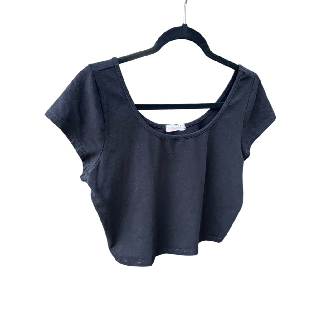 Imagenation Super Cute Black Crop Top Short Sleeve Size Medium